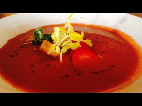 วีดีโอ: Gazpacho: สูตรสตรอเบอร์รี่