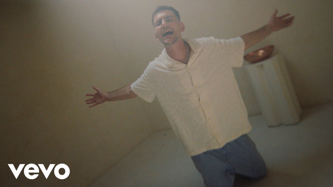 Hulvey - Have Me (Official Music Video) - YouTube Music