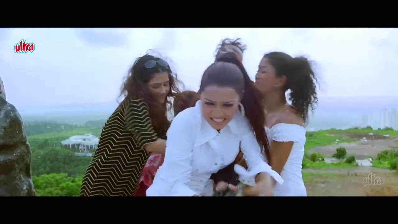 कॉमेडियन मूवी धमाकेदार