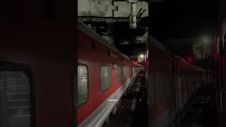 Parallel action #train #railwaycontent #railtrack #railway