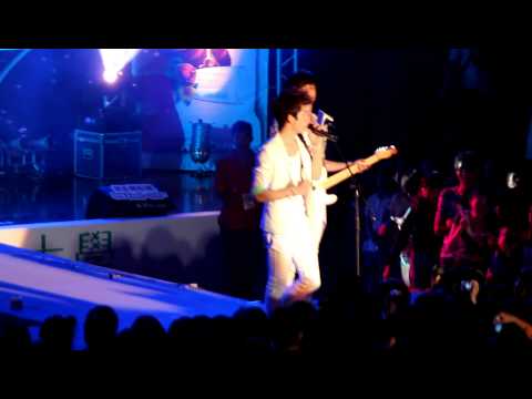 2011/10/11嘉藥科大-Color(我沒有你要的快樂)
