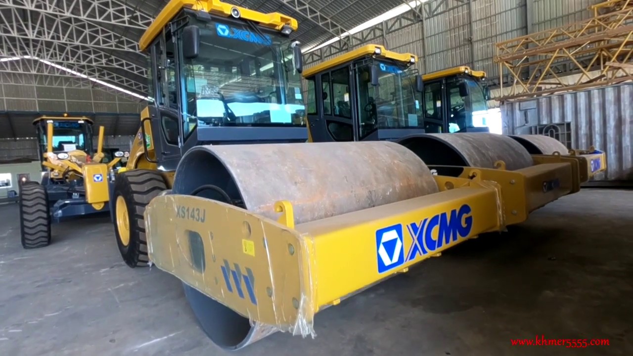 អាឡូលក់ Roller for sale in Cambodia - Static Three drum Roller Model XS143J year 2018 (New)