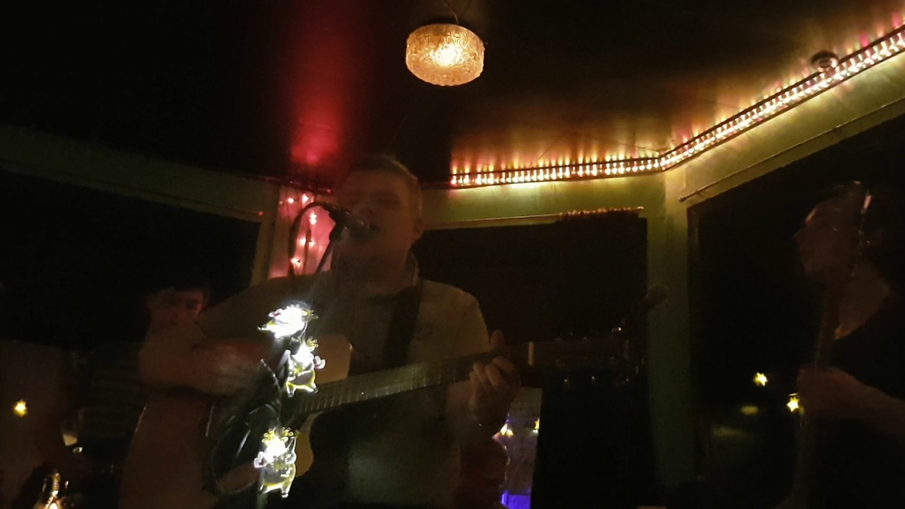 Random Faroese band 2