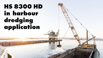 Liebherr – Duty cycle crawler crane HS 8300 HD in harbour dredging application