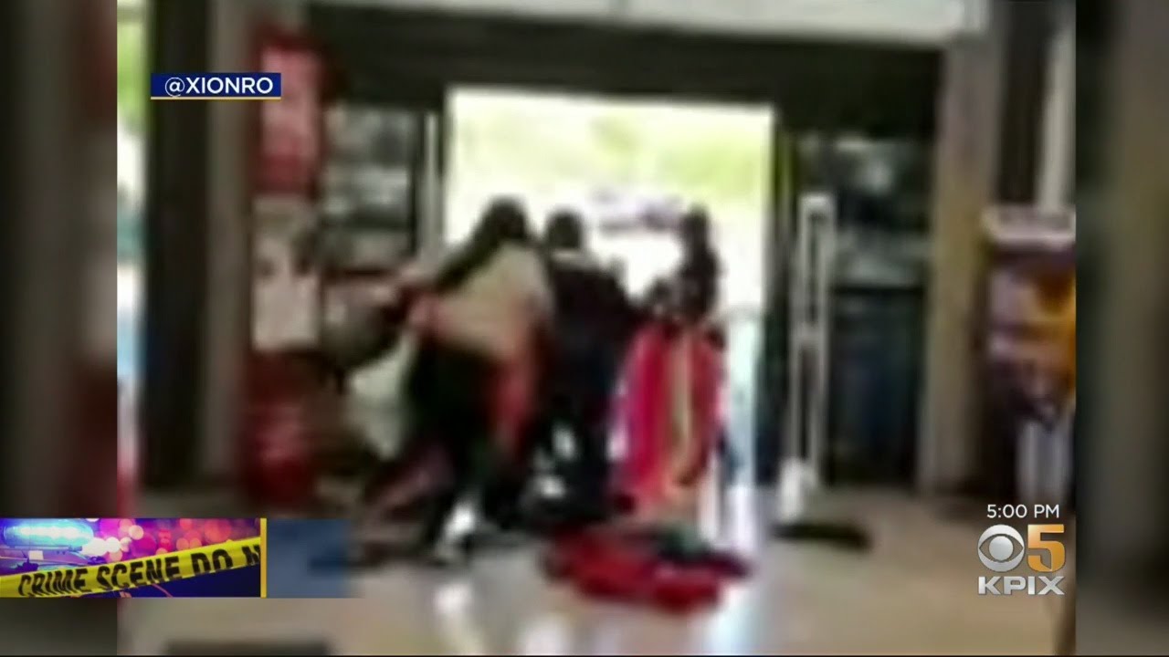 Brazen Shoplifters Caught On Video Ripping Off Fairfield Sporting Goods Store - YouTube