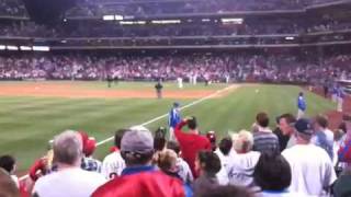 Ryan Howard and Charlie Manuel get tossed in 14th inning