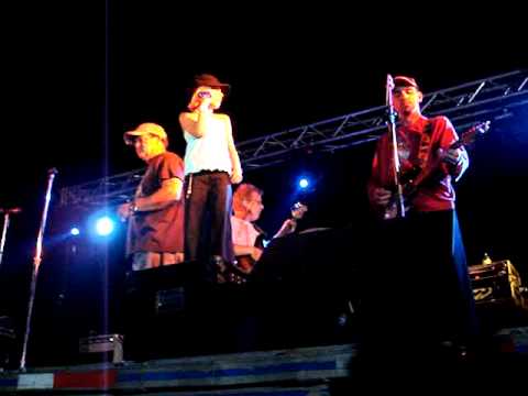 Kashmir S (age 7) with Johnny Holm Band Fargo ND (2007)
