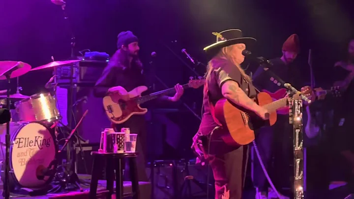 Aint Gonna Drown - Elle King - 3/6/22: Music Hall,...