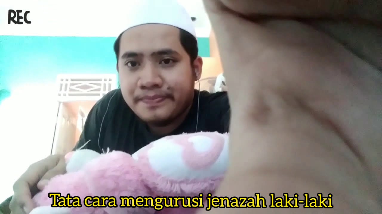 "Tata Cara Mengkafani Jenazah Laki-Laki Menurut Syariat Islam" | 1