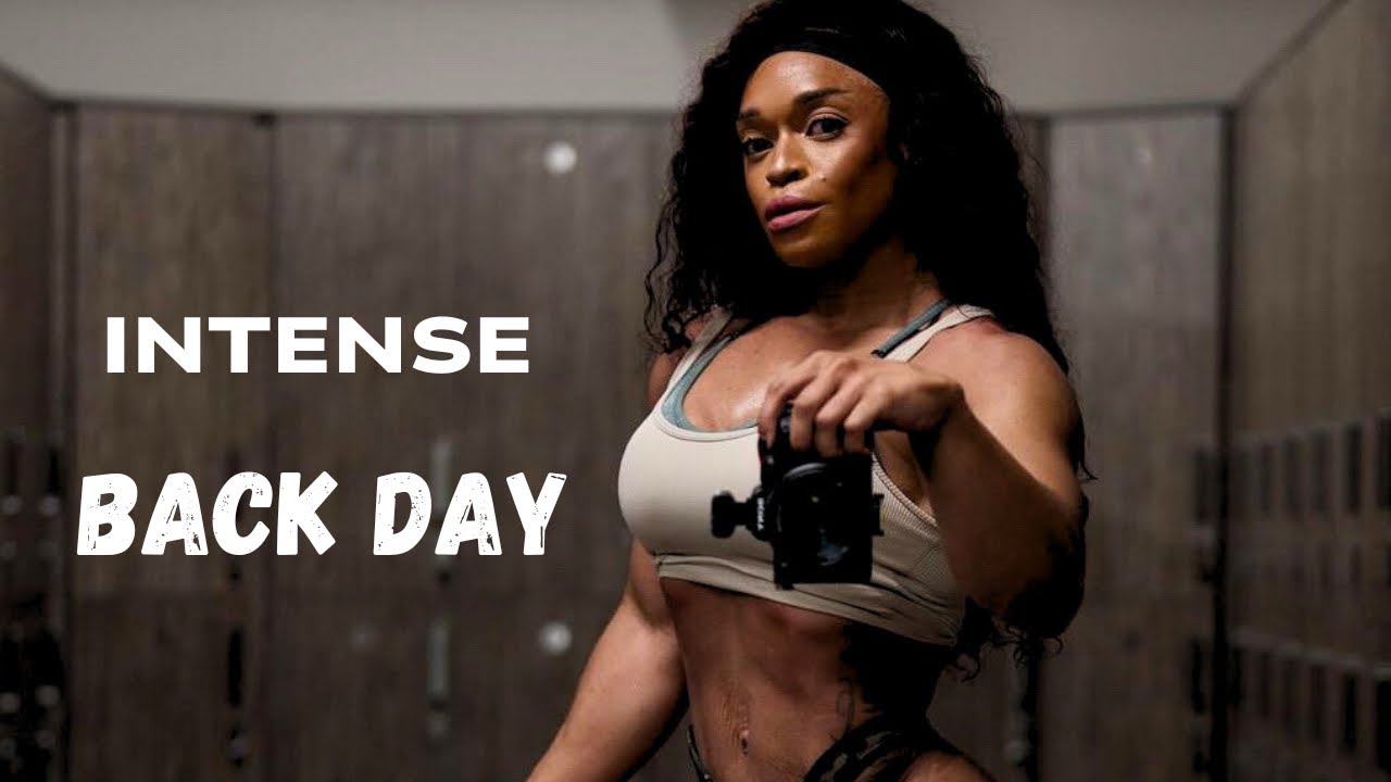 Тренировка спины в день с Riza Figure Athlete