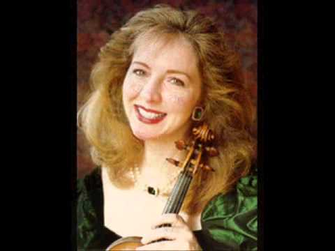 Violinist Stephanie Chase