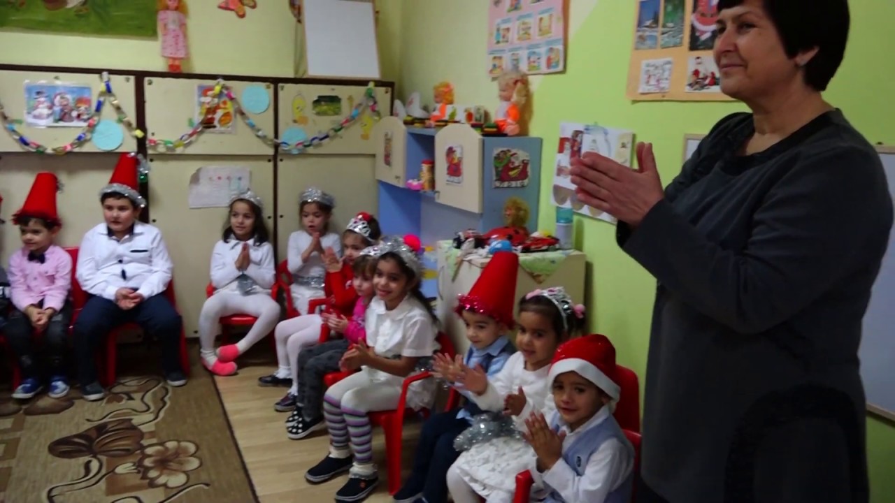 Дядо Коледа в детската 