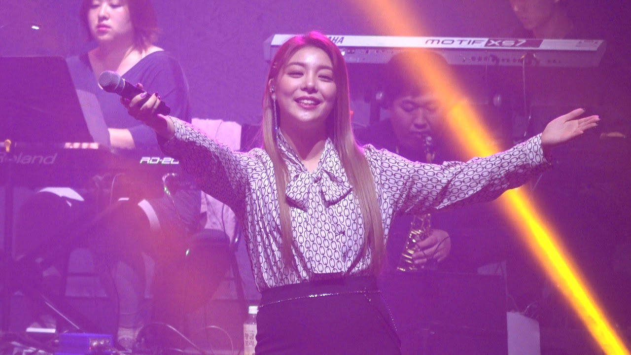 ailee 2019.10.29 부산CBS Confession on the Stage 직캠3 ( 촛불하나 , Amazing grace ))