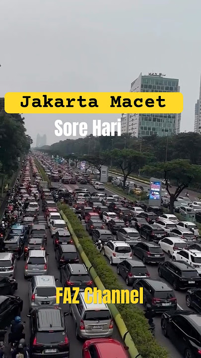 Jakarta Sore Hari โ Macet Tak Pernah Berakhir