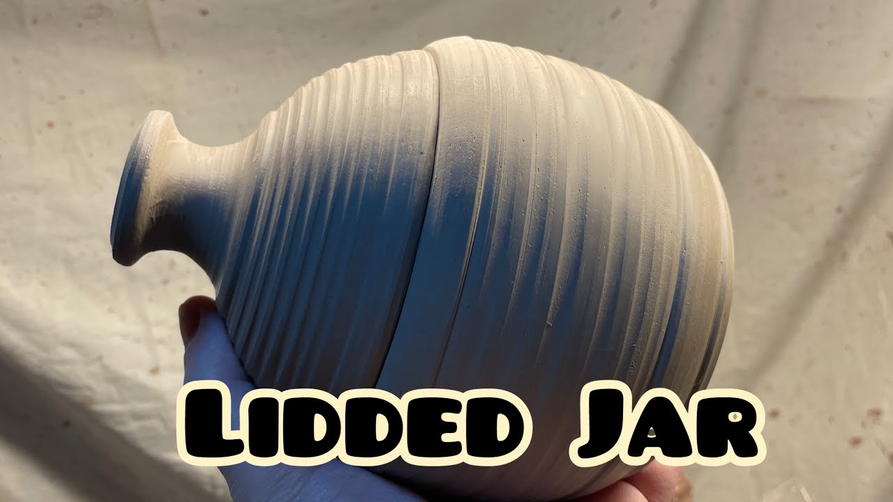 Pottery: Lidded jar