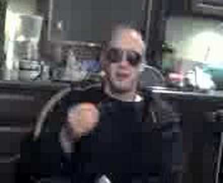 Multimedia message (04-08-08_0329.3gp) - April 15, 2008, 07:24 PM