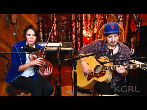 HoneyHoney - Don't Know How (KGRL FPA Live Session...