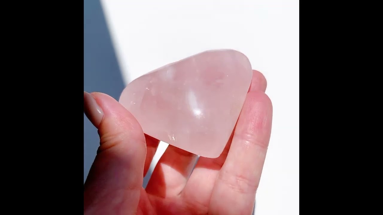 ローズクォーツ ハート型 | ハート型 | Crystals by Purely