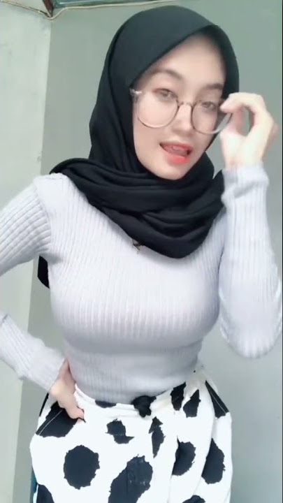 tiktok || ukhti solehot goyang hot #shorts