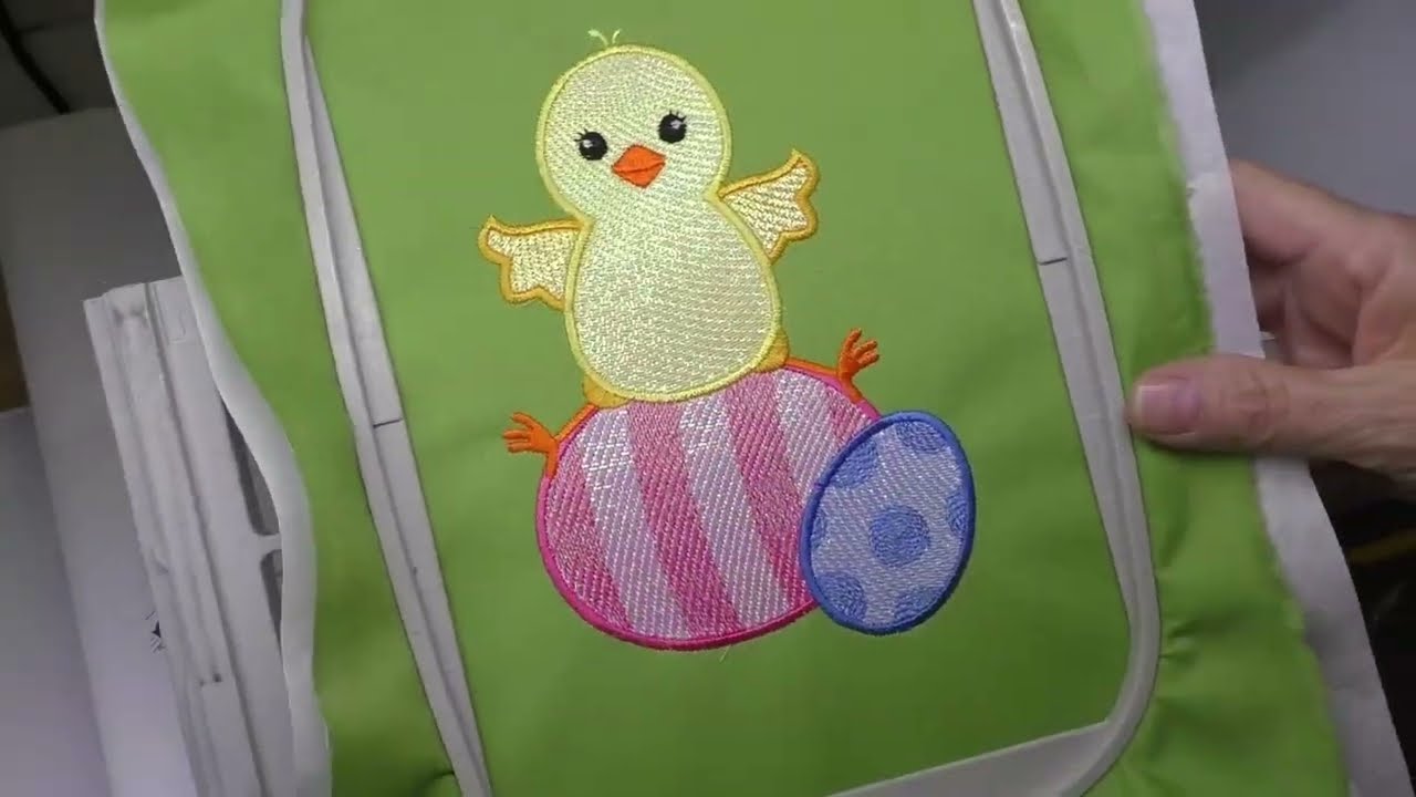 Mylar Chick with Eggs design - quick tutorial