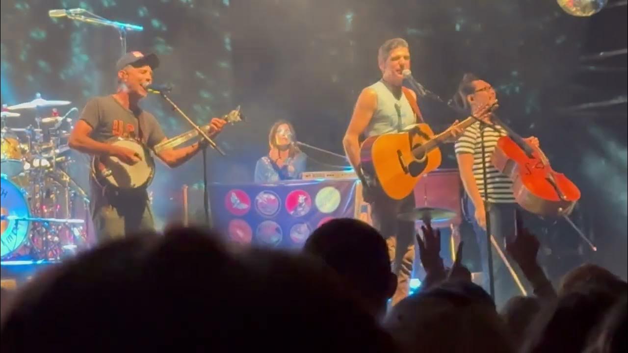 Avett Brothers "Country Kid" Westville Music Bowl, New Haven, CT 05.20.24 Avett Brothers "Country Kid" Westville Music Bowl, New Haven, CT 05.20.24