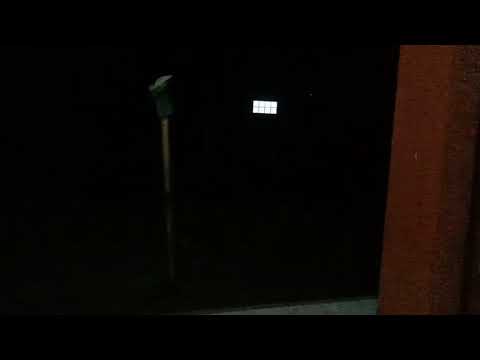 MALAM GELAP DENGAN SUASANA SAHDU DI KAMPUNGKU