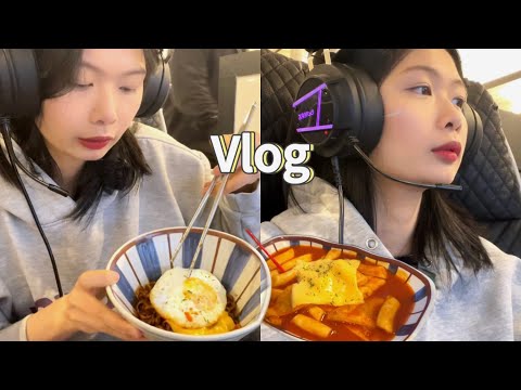 Bị thích đồ ăn ở Tiệm net Hàn Quốc | Internet cafe in Korea