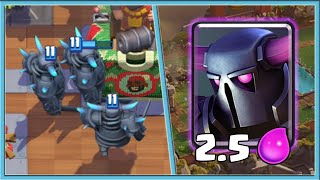 🗿 FASTEST PEKAA IN THE WORLD! PEKKA 2.5 ELIXIR / Clash Royale