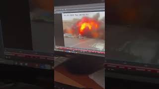 Russian rocket attack Kharkiv, soldiers fire on civilians Российские ракеты атакуют Харьков