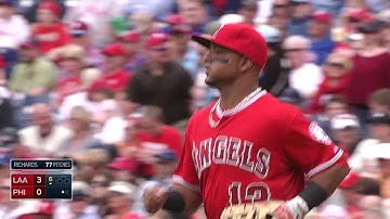 LAA@PHI: Jimenez charges bunt, throws for the out