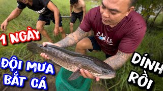 Thánh Xàm đội mưa một ngày đi bắt cá cùng team nhưng thành quả thì…