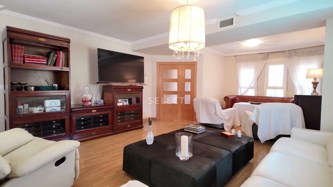 CHALET CON PISCINA EN LOS REBITES