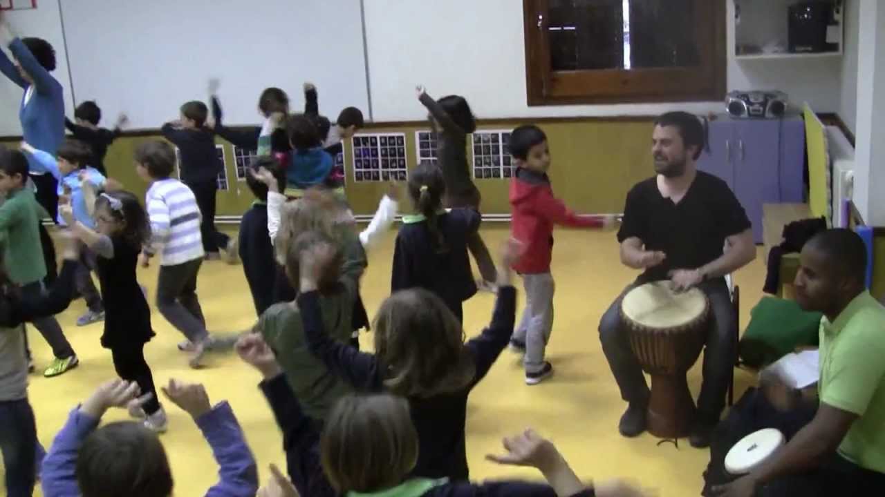 Ball lliure i joc del rei - YouTube