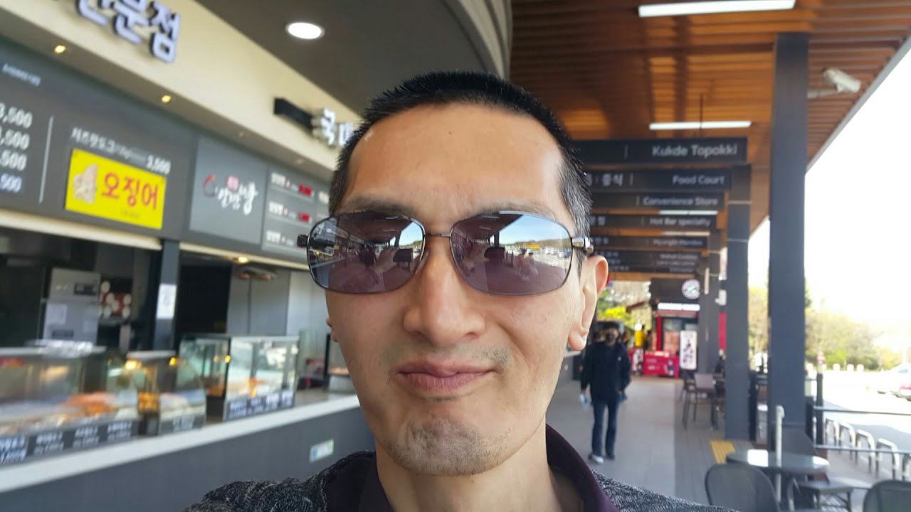 Taking a break at Jugam Service Area southbound, Tue 21 Apr 20, 144943