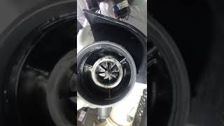 defekter Turbolader #yachtlife #boating #yachting #turbo #service #boatengines #boatservice