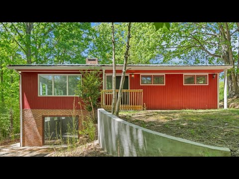 83 Maid Marian Ct, Bassett, VA home video tour