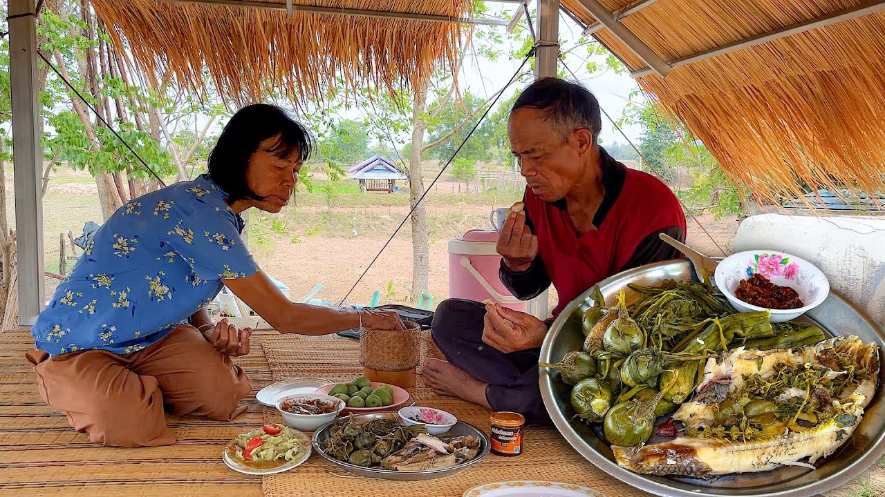 นึ่งปลาหอมๆ จ้ำแจ่วปลาร้าพ่อน้อยซอยเดิม รสชาติแซ่บนัวสุดๆ