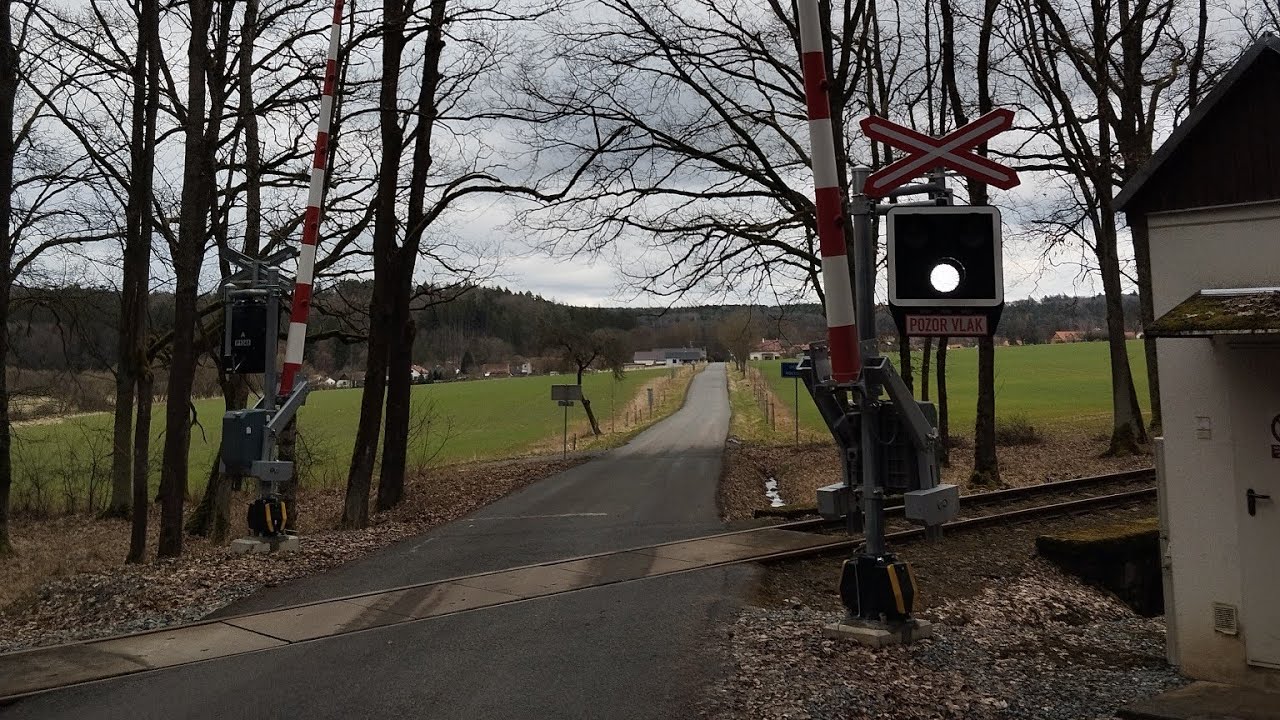 Železniční přejezdy Dříve a Nyní #2