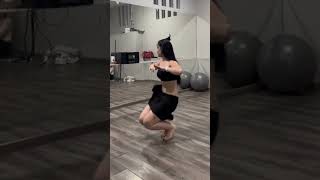 Tiktok- Goyang Ngulek Paling Mantul