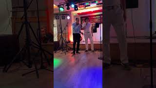 Bate o Pé by Roberto Leal Portuguese Music Cover ManElvis Soares and Joe Silva