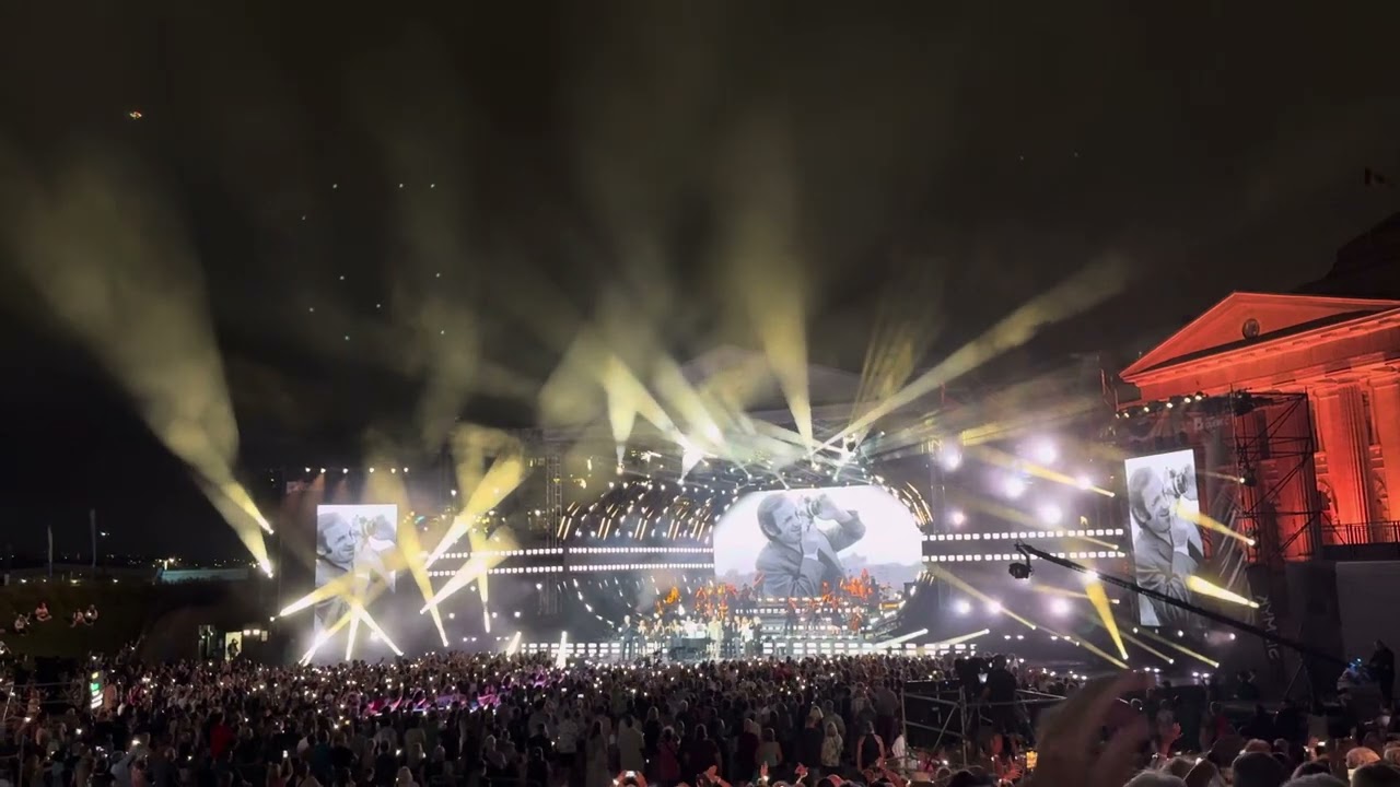 Superfrancofete- Emmenez-moi (Charles Aznavour)