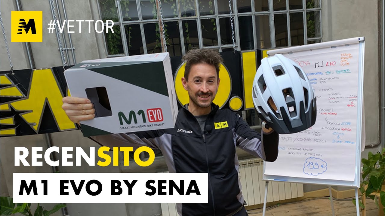 Sena M1 Evo. Recensione casco per MTB con sistema di comunicazione e luce -  YouTube