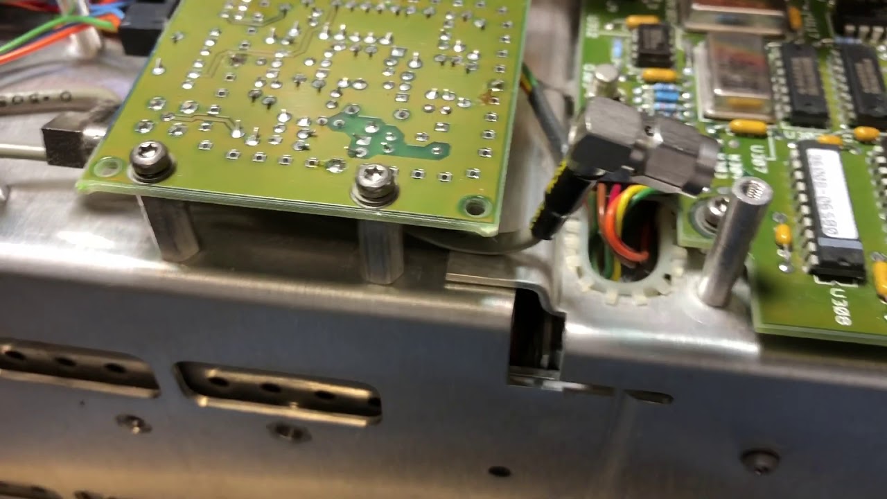 HP8595Aから取り出したコムジェネレータユニット HP8595Aから取り出したコムジェネレータユニット HP8595Aから取り出し