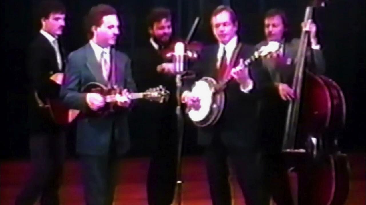 FOGGY MOUNTAIN TOP - The Bluegrass Band FOGGY MOUNTAIN TOP - The Bluegrass Band