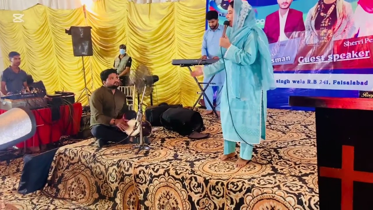 Mai Na Daran Ga (Live) Worship By Sister Anum Ashraf || Dholak By Zabikhan#viralvideo #vews 2025🙏🏻🎙️