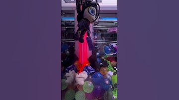 Claw Machine Win #arcade #clawmachine #shortvideo #shorts #shortsvideo #short #toys #plushtoys #win