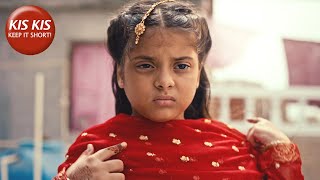 Film pendek tentang seorang gadis yang berusaha menyelamatkan kambingnya dari penyembelihan | Eid Mubarak - oleh Mahnoor Euceph