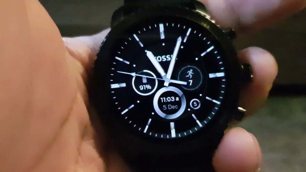 q explorist black smartwatch