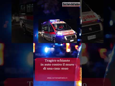 Video Tragico schianto in auto contro il muro di una casa: muore un ragazzo di 19 anni