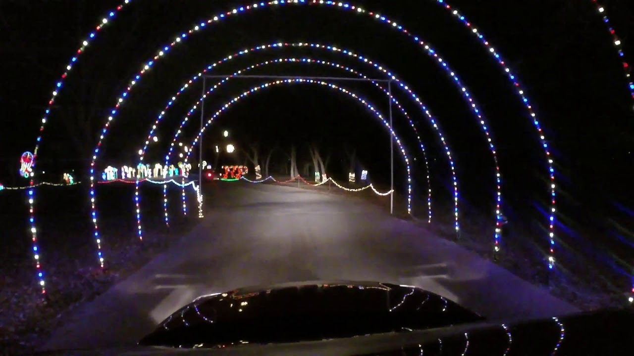tarc s winter wonderland drive thru christmas light show lights drive thru